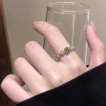 AUR グリーン花ジルコンリング｜自然美と上品の融合
