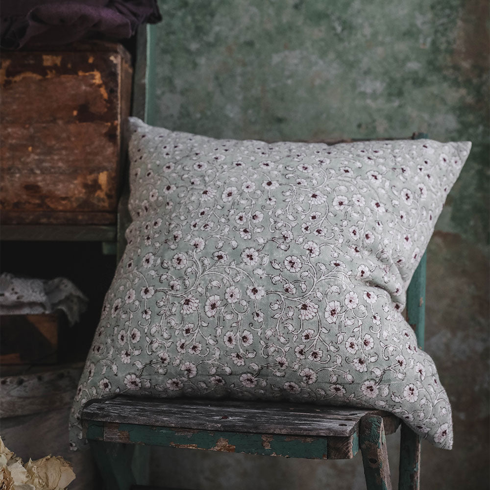 Linen Hand Block-Printed Pillow Cover No. 0231 - AUR