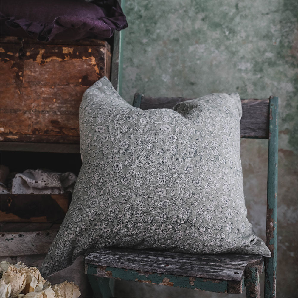 Linen Hand Block-Printed Pillow Cover No. 0233 - AUR